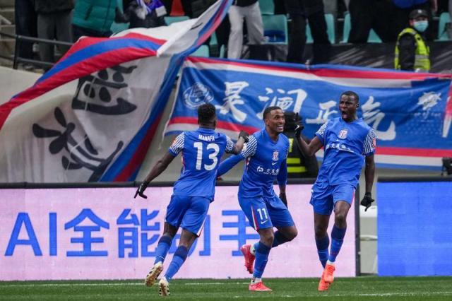 华体会官网入口-【中超】米内罗首球路易斯绝杀 申花2比1战胜亚泰