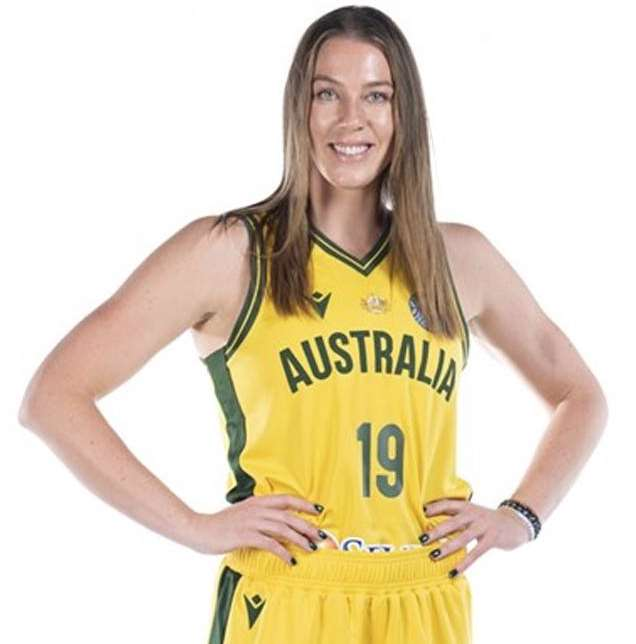 华体会官网-山东女篮官宣萨拉·布莉卡夫斯加盟，将联手张子宇征战WCBA